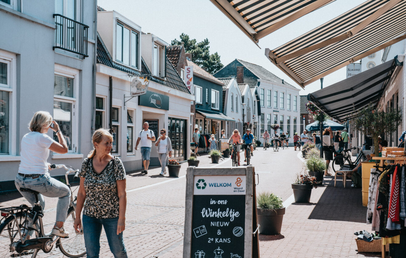 Winkelstraat Oostkapelle
