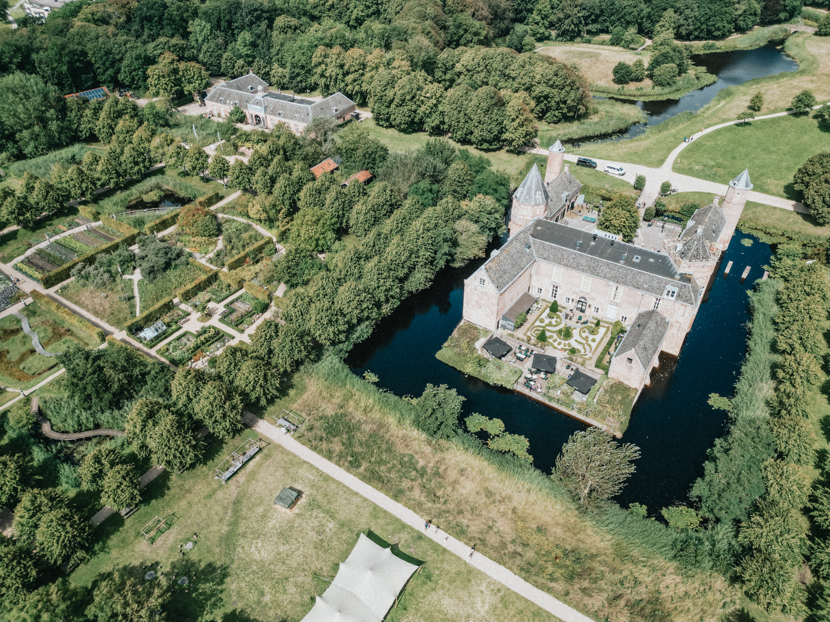 Kasteel Westhove en De Manteling Oostkapelle