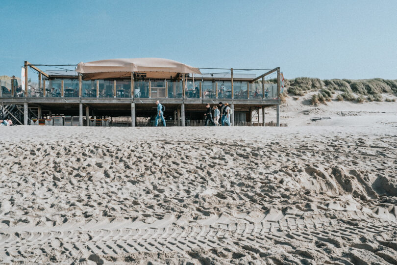 Strandpaviljoen Bombaai in Westkapelle