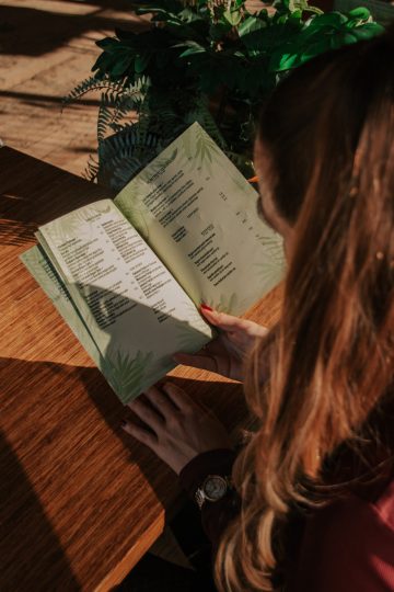 Menukaart van strandtent De Botanist aan Zee