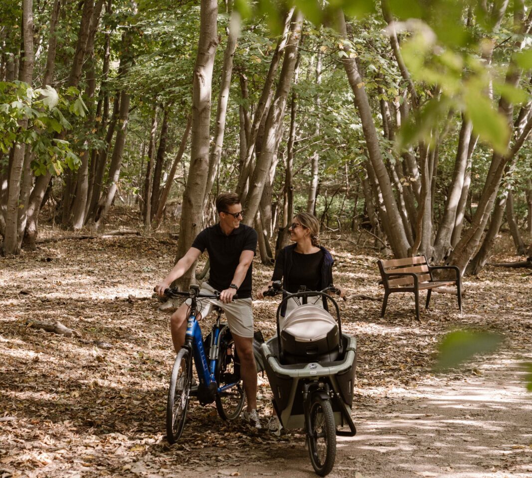 Fietsen door het bos