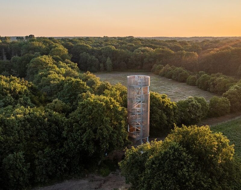 Uitkijktoren niemandsland