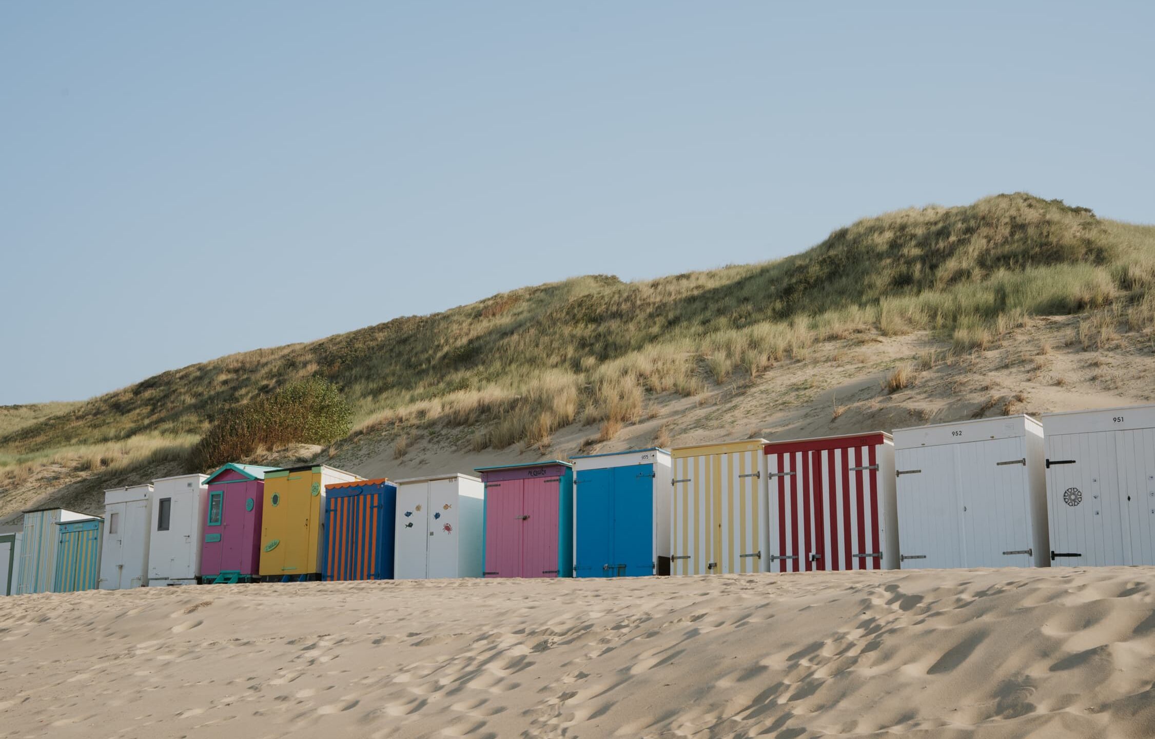 Strandhuisjes strand Valkenisse